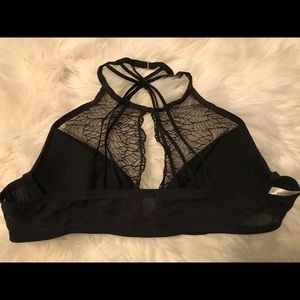 Cacique Intimates & Sleepwear - Cacique black lace halter plunge 42B Cacique Intimates & Sleepwear - Cacique black lace halter plunge 42B